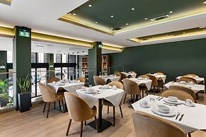 Azur Hotel Volos