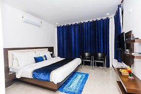 Saalak Lite Eliot Exotica