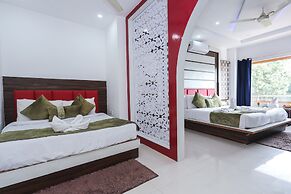 Saalak Lite Eliot Exotica