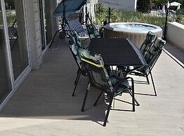 Luxury Apartment Ani II