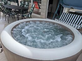 Luxury Apartment Ani II
