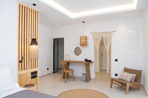 Oliving Mykonos Luxury Suites