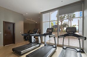 WelHome - Cozy Studio with Canal View in DAMAC Prive