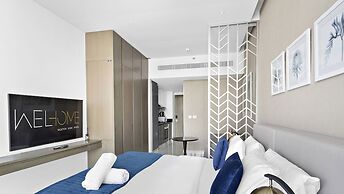 WelHome - Cozy Studio with Canal View in DAMAC Prive