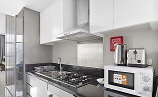 WelHome - Cozy Studio with Canal View in DAMAC Prive
