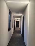 Avenue21