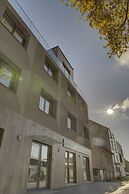 Avenue21