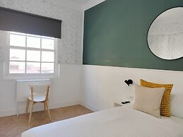 Room27