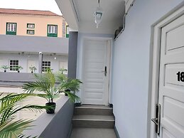 Room27