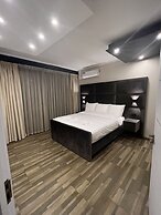 Empire 1 Celinastraat Paramaribo