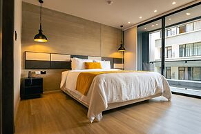 Hotel Balmoral Plaza