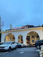 Monopoli Hotel Bukittinggi