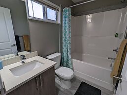 Riverside Motel & Suites