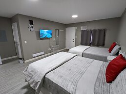 Riverside Motel & Suites