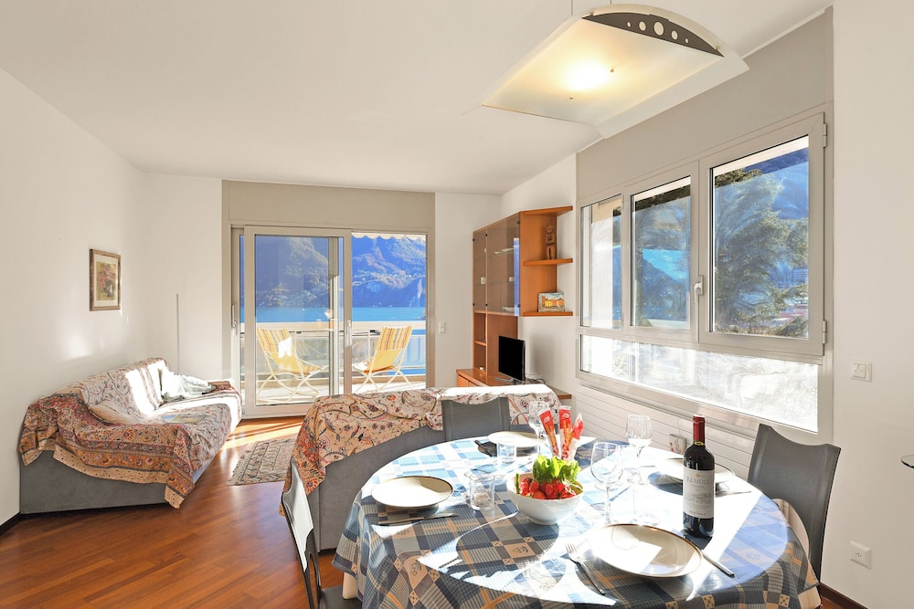 Sweet Lake View Lugano