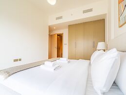 Eloquent Upscale with Breathtaking Burj