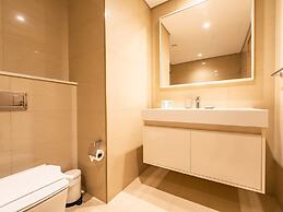 Eloquent Upscale with Breathtaking Burj