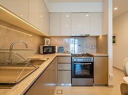 Eloquent Upscale with Breathtaking Burj