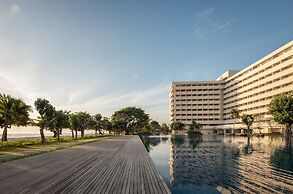 Bali Beach Hotel