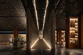 Bali Beach Hotel