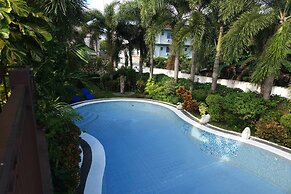 Villa Celine Laguna