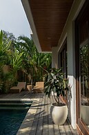 Miles Villa