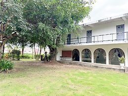 Grand Amazon Hotel