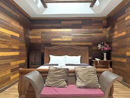 Grand Amazon Hotel