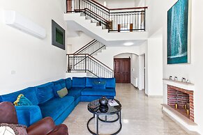 Villa Calantha 93 Aphrodite Hills