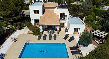 Villa Calantha 93 Aphrodite Hills