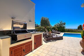 Villa Calantha 93 Aphrodite Hills
