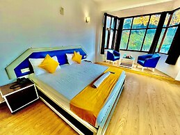 Hotel Manali Palace