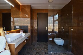 The Voyage Resort, Manali