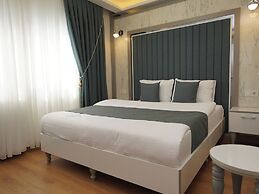 Gazelle Suites