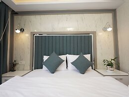 Gazelle Suites