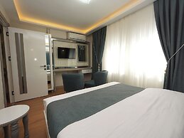 Gazelle Suites