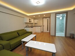 Gazelle Suites