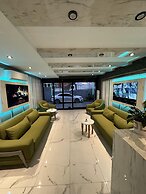 Gazelle Suites