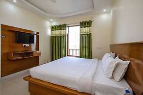 Hotel Roop