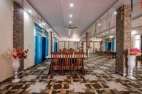 Hotel Roop