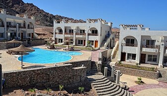 Sunny Dahab
