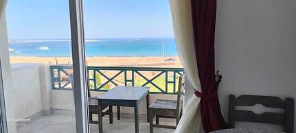 Sunny Dahab