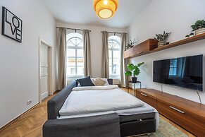 Charles Apartments in Old Town Prague