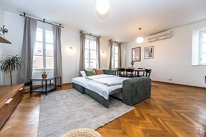 Charles Apartments in Old Town Prague