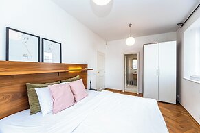 Charles Apartments in Old Town Prague
