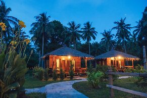 COCO Canopy Boutique Resort