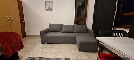 4 Bed Flat - Sleeps 12 - Pets - Wifi