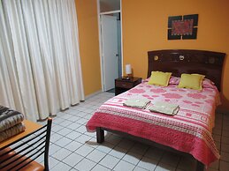 Kurmi House Lima Airport