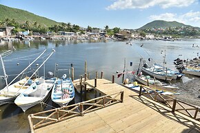 Sealion Dive Center
