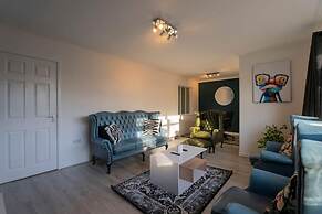 Stylish 2 Bedroom Apartment in Birmingham